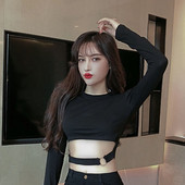 Bluză scurtă de damă cu mâneci lungi și decolteu rotund