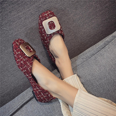 Pantofi casual dama in carouri cu element metalic