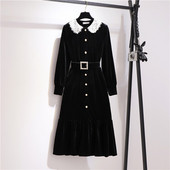 Rochie de dama din catifea cu guler din dantela si centura in talie