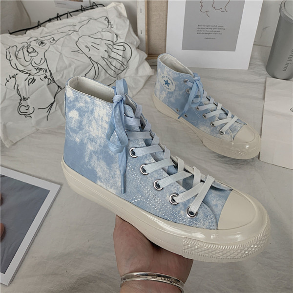 Alkalmi tavaszi női tornacipő lapos talppal