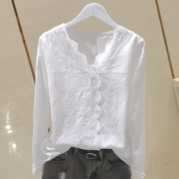 Cămașă damă din dantelă cu decolteu spitz - model larg