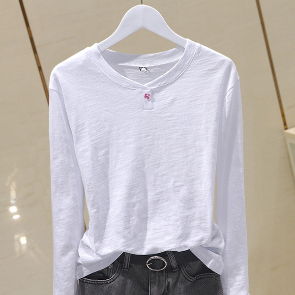 Ikdienas sieviešu pavasara blūze - plats modelis