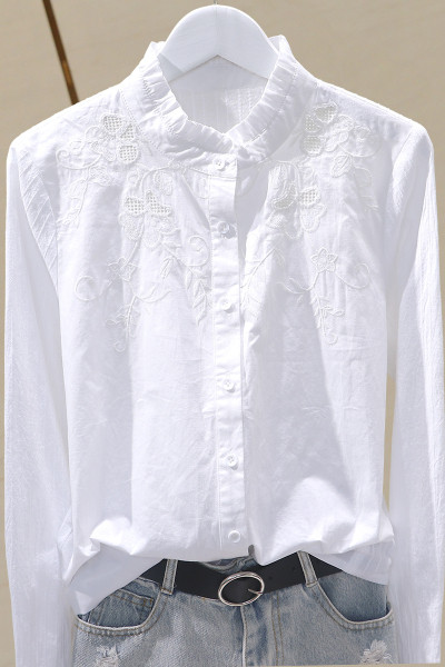 Modern női ing hímzéssel és kerek nyakkivágással