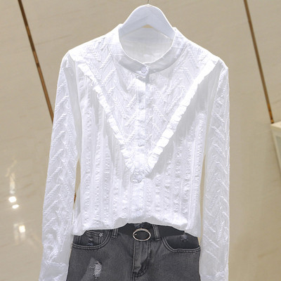 Női alkalmi ing gombokkal és kerek nyakkivágással