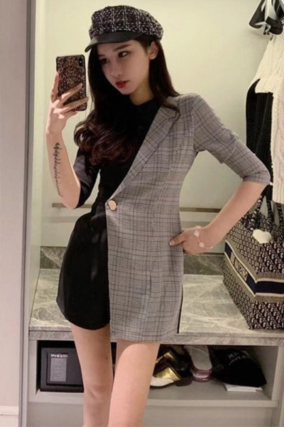 Rochie de dama bicolor cu nasture