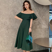 Stílusos női hosszú ruha csupasz váll - szabású modell