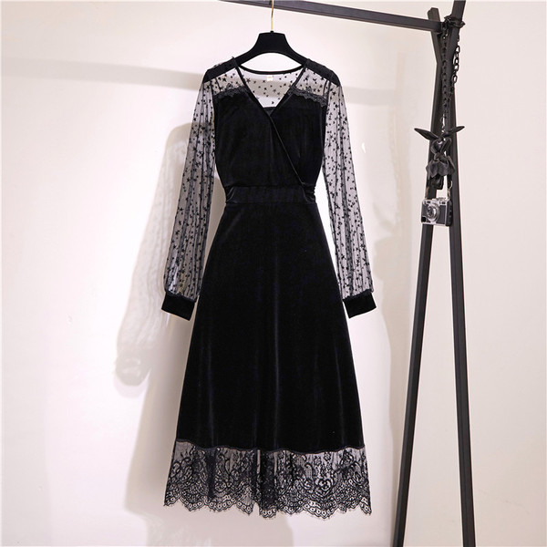 Stiilne naiste kleidi lõikega mudel pitsvarrukatega ja suurustega kuni 3XL