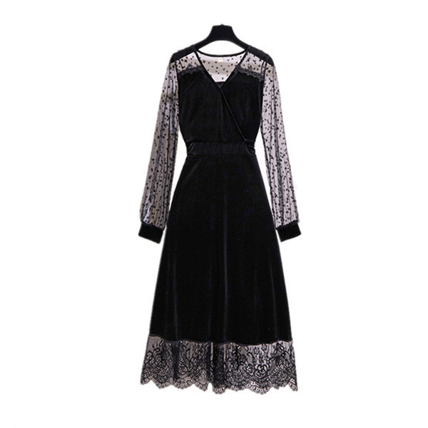 Stiilne naiste kleidi lõikega mudel pitsvarrukatega ja suurustega kuni 3XL