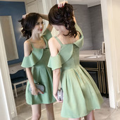 Rochie de dama moderna cu umerii goi - model croiat