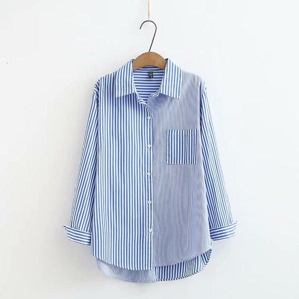 Įprasti moteriški dryžuoti marškiniai ilgomis rankovėmis ir kišene