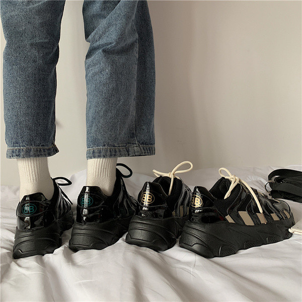 Adidasi sport si casual dama cu sireturi