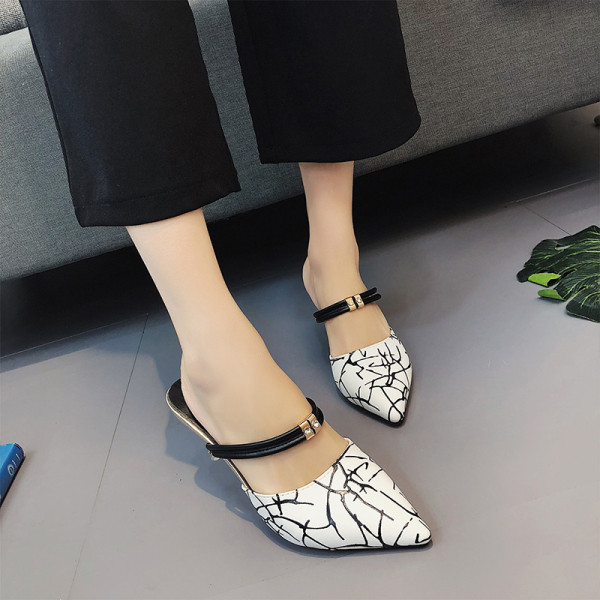 Sandale de dama moderne cu toc subtire model ascutit