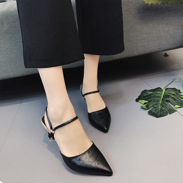 Sandale de dama moderne cu toc subtire model ascutit