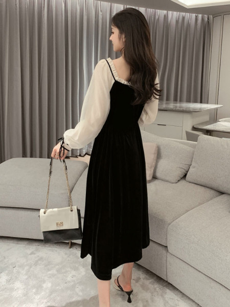 Moderna ženska duga haljina s četvrtastim izrezom i rukavima od tila