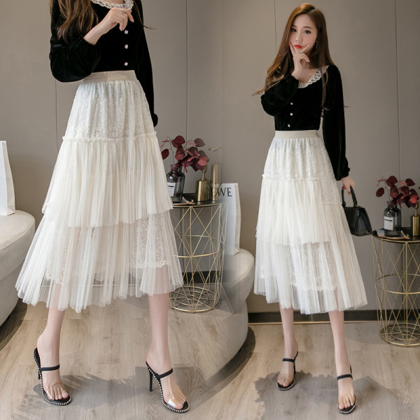 Piegriezuma modeļa sieviešu svārki ar tillu un mežģīnēm - A-līnija