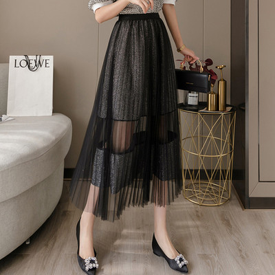 Moteriškas sijono kirpimo modelis aukštu juosmeniu ir A linija