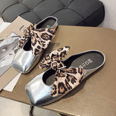 Új modell női papucs lapos talppal és szalaggal