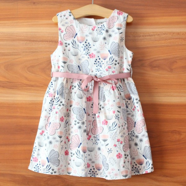 Naujo modelio vaikiška gėlių ir drugelių suknelė su dirželiu