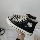 Proljetne ženske tenisice s cvjetnim vezom i ravnim potplatom