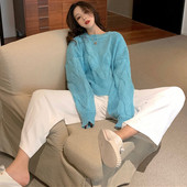 Moderns sieviešu plats džemperis