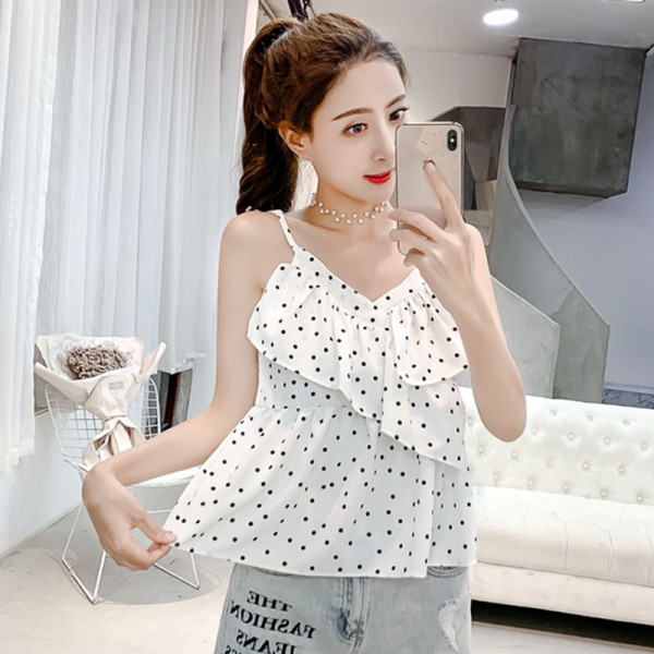 Novi model ženske majice bez rukava na tanke naramenice i V izrez