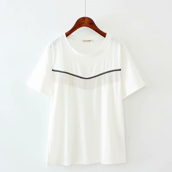 Įprasti moteriški marškinėliai su ovalia iškirpte ir trumpomis rankovėmis