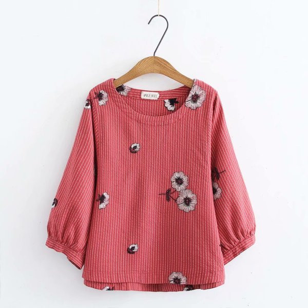 Ikdienas sieviešu T-krekls ar 3/4 piedurknēm un ziedu rakstu