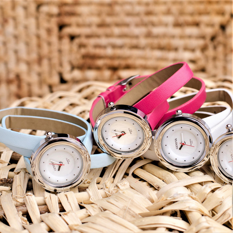 Дамски часовник Geneva Repent, бял