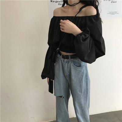 Lezser női rövid blúz leejtett ujjakkal