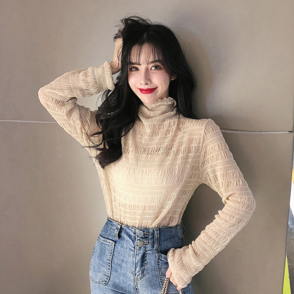 Moderni moteriška palaidinė aukšta apykakle ir ilgomis rankovėmis