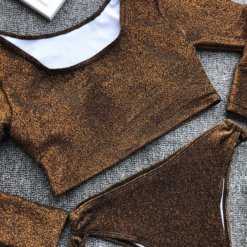 Fényes fürdőruha két részből - hosszú ujjú felső és csipke alsó