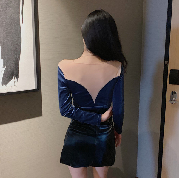 Sametist naiste pluus palja selja ja tülliga