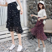 Laisvalaikio moteriškas sijonas aukštu liemeniu – asimetriškas modelis