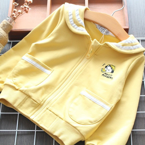 Új modell gyerek pulóver lányoknak ovális nyakkivágással és hímzéssel