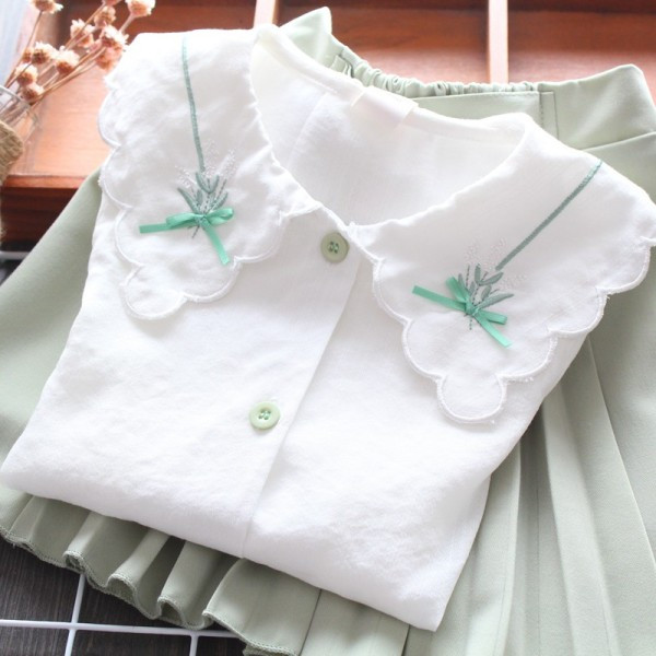 Modern gyerek szett lányoknak ingből és szoknyából