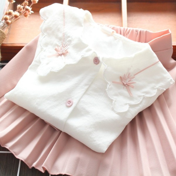 Modern gyerek szett lányoknak ingből és szoknyából