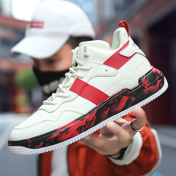 Férfi alkalmi tornacipő műbőrből, fűzővel