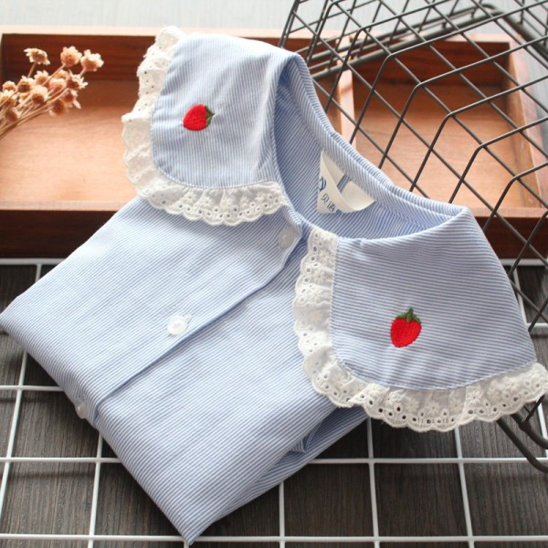 Laste triibuline tikandi ja pitsiga särk