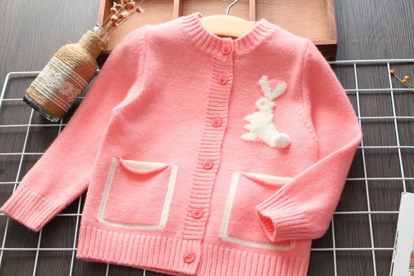 Jauna modeļa bērnu veste ar ovālu kakla izgriezumu meitenēm