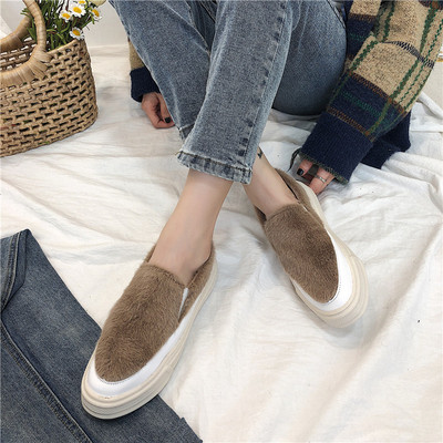 Ženske casual cipele s ravnim potplatom i puhom