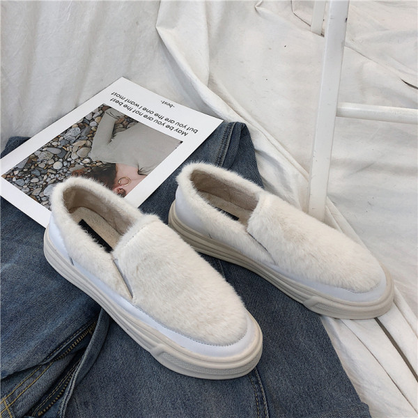 Ženske casual cipele s ravnim potplatom i puhom