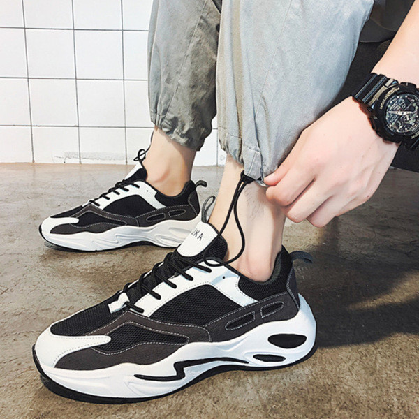 Novi model proljetnih tenisica sa vezicama od eko antilopa i tekstila