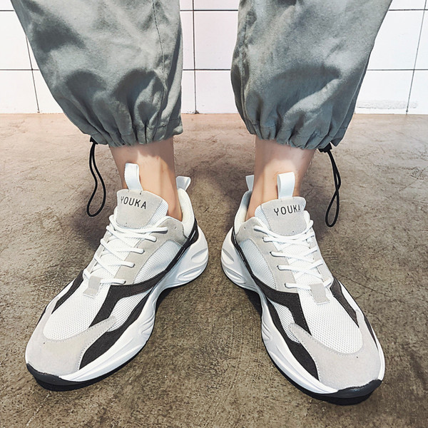 Novi model proljetnih tenisica sa vezicama od eko antilopa i tekstila