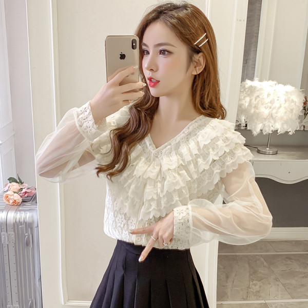 Ženska ležerna košulja sa špic izrezom i rukavima od tila