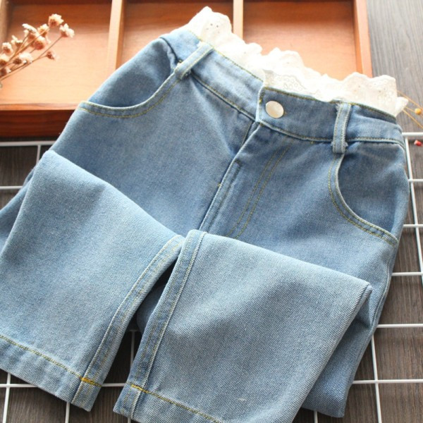Naujas vaikiškų džinsų mergaičių modelis su nėriniais