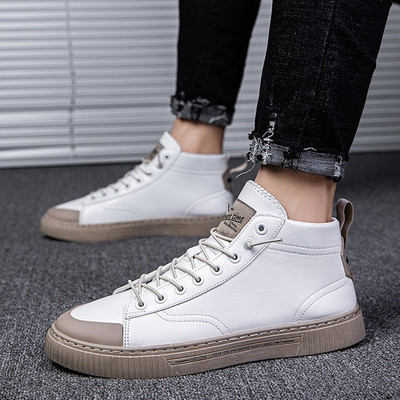 Vīriešu ādas kedas ar potītes augstumu un šņorēm