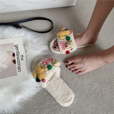 Papuci de pluș de damă cu elemente 3D și talpă plată