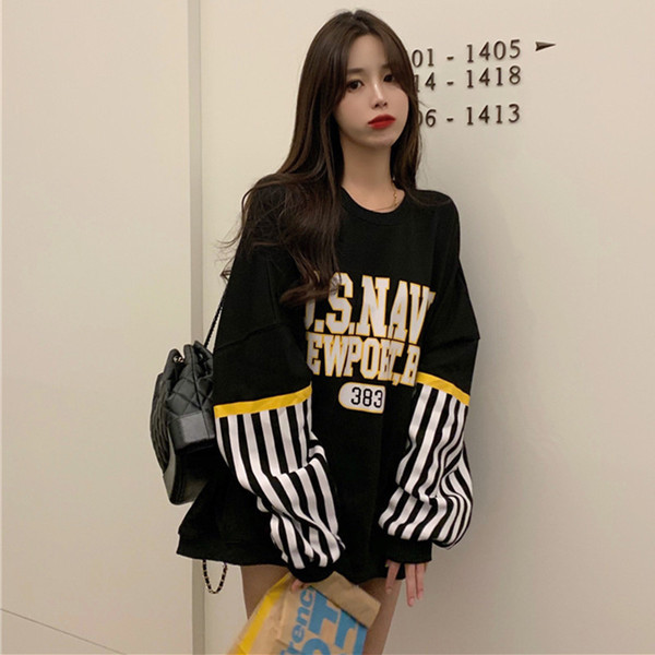 Ilgi moteriški megztiniai su ovalia iškirpte – plataus modelio