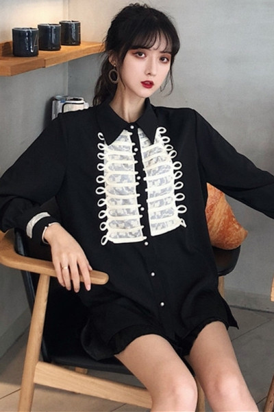 Retro sieviešu krekls ar klasisku apkakli