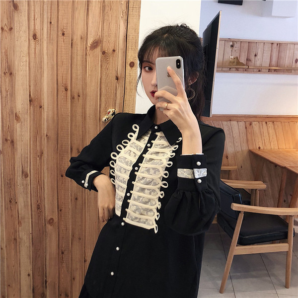 Retro sieviešu krekls ar klasisku apkakli